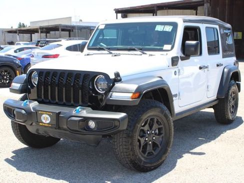 Used 2023 Jeep Wrangler Unlimited AWD/4WD image 11
