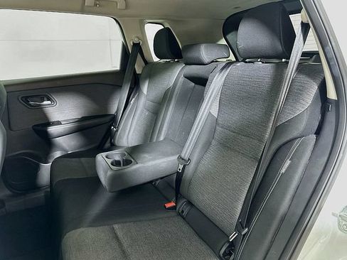 Used 2023 Nissan Rogue SV FWD image 20