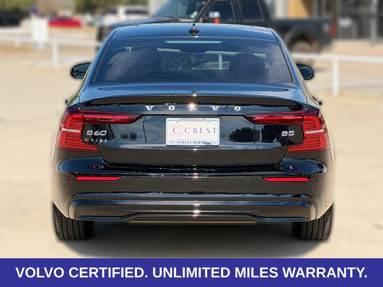 Certified 2024 Volvo S60 B5 Plus w/ Climate Package FWD image 11