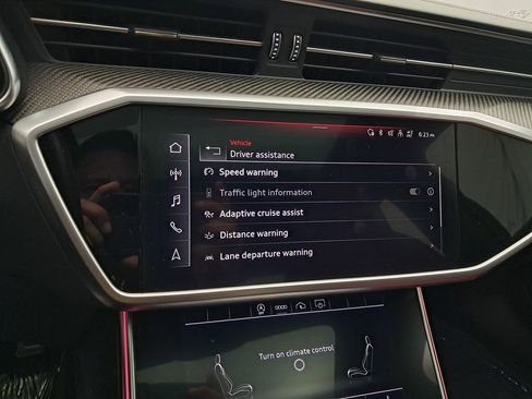 Used 2022 Audi S6 Premium Plus w/ S Sport Package image 26