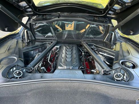 Used 2024 Chevrolet Corvette Stingray Preferred Cpe RWD image 13
