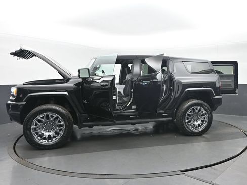 Used 2025 GMC Hummer EV 3X AWD/4WD image 40