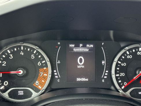 Used 2020 Jeep Renegade Sport image 30