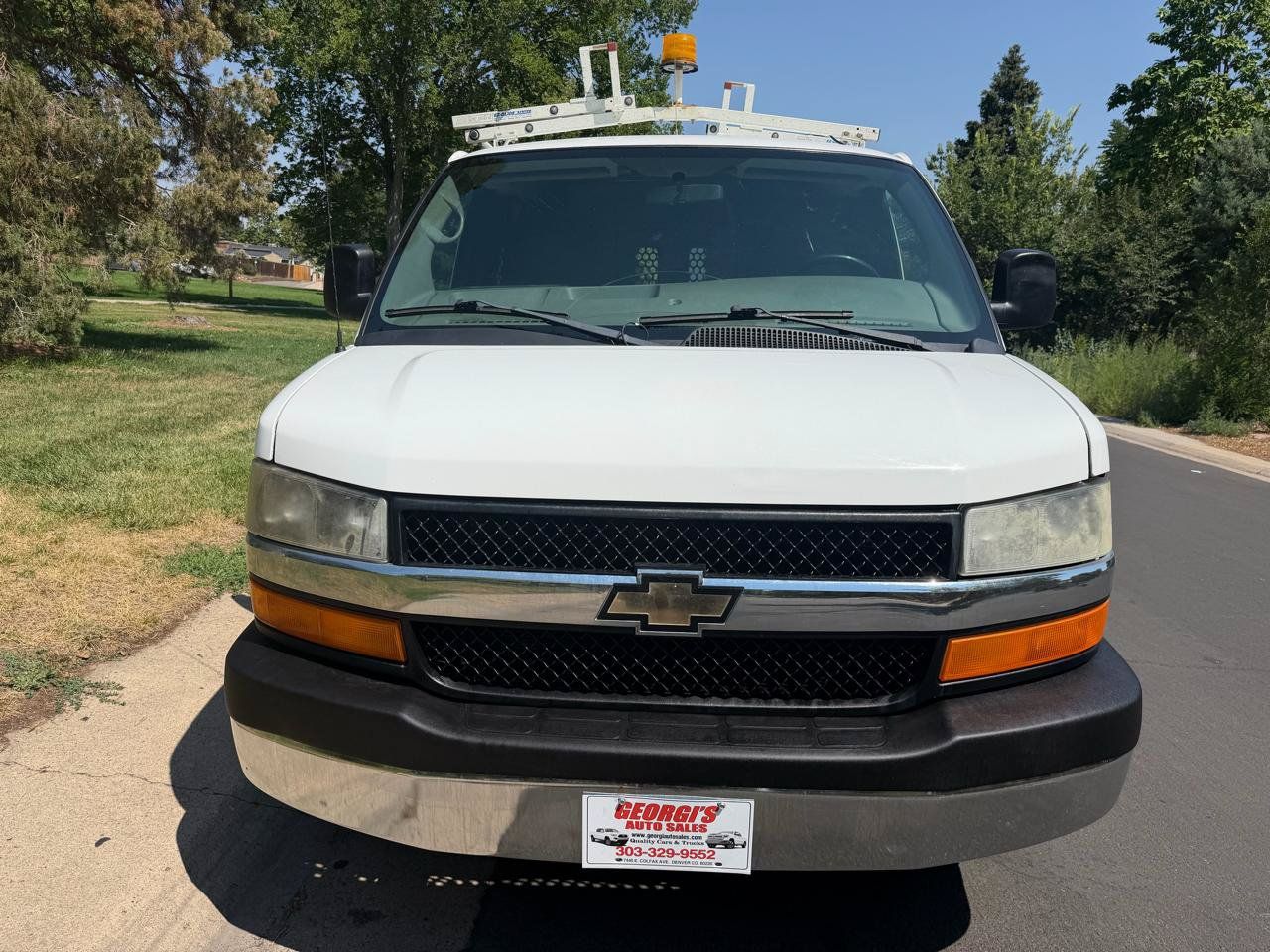 Used 2013 Chevrolet Express 1500 AWD image 8