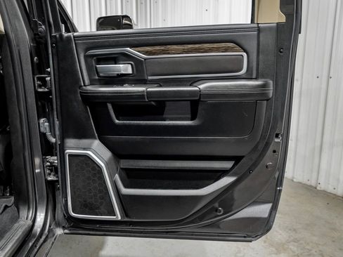 Used 2020 RAM 3500 Laramie image 47