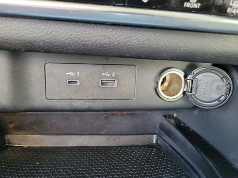 Used 2023 Nissan Rogue SV w/ SV Premium B Package FWD image 32