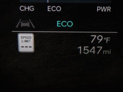 Certified 2026 Hyundai Santa Fe SE FWD image 28