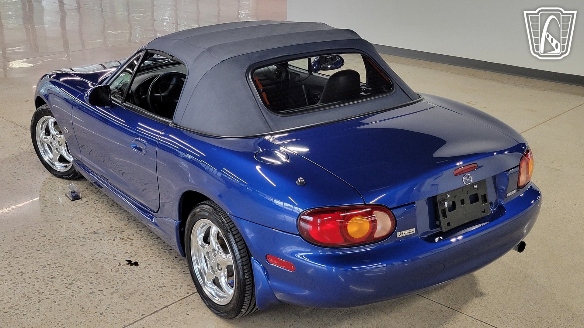 Used 1999 MAZDA MX-5 Miata RWD image 28