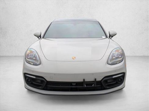 Used 2023 Porsche Panamera 4 Platinum Edition image 2