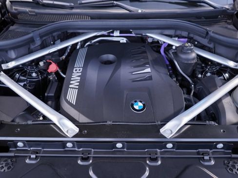 Used 2024 BMW X5 sDrive40i w/ M Sport Package RWD image 27