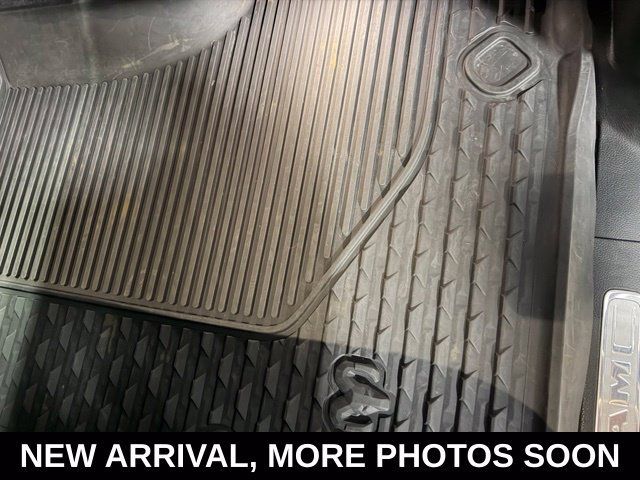 Used 2021 RAM 1500 Laramie w/ Night Edition AWD/4WD image 25