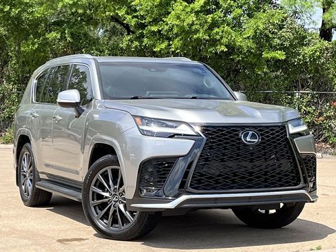 Used 2023 Lexus LX 600 F Sport w/ Accessory Package (Z1) AWD/4WD image 2
