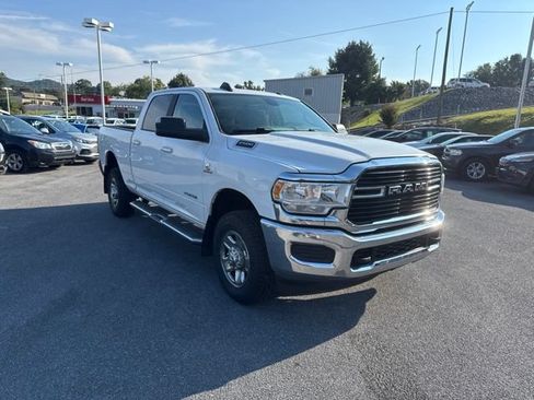 Used 2019 RAM 2500 Big Horn AWD/4WD image 2