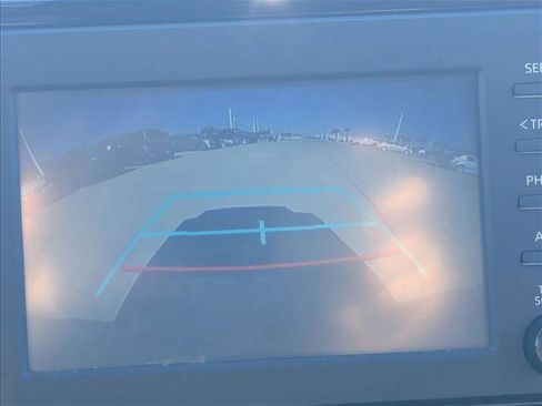 Used 2019 Toyota RAV4 XLE w/ Convenience Package image 14