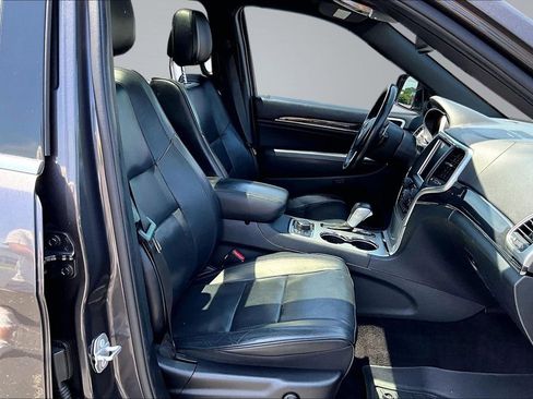 Used 2016 Jeep Grand Cherokee High Altitude AWD/4WD image 7