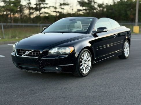 Used 2008 Volvo C70 T5 FWD image 1