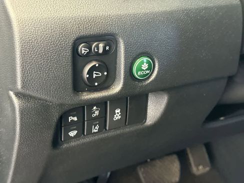 Certified 2023 Honda Passport TrailSport image 43