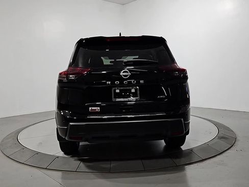 New 2026 Nissan Rogue SV w/ Cold Weather Package image 4