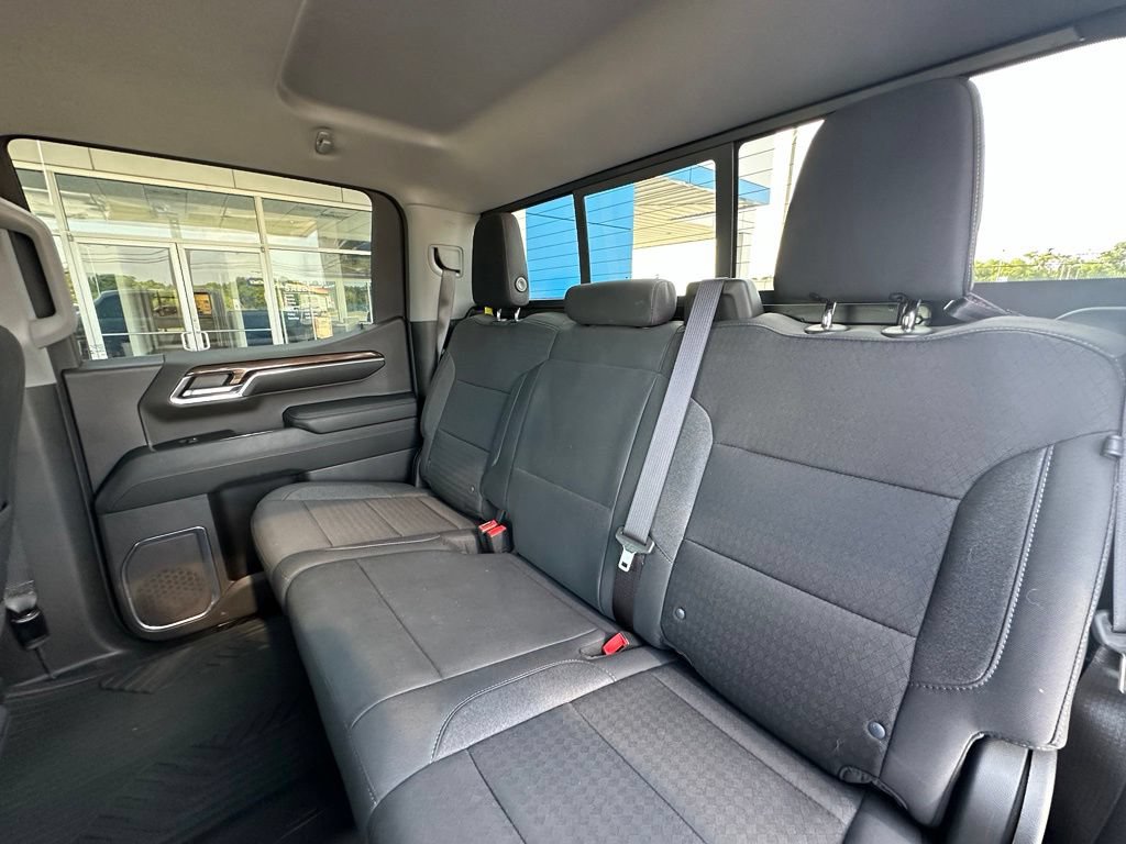 Used 2024 Chevrolet Silverado 1500 LT Trail Boss w/ Convenience Package II AWD/4WD image 30