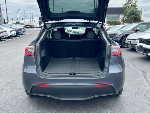 Used 2020 Tesla Model Y Long Range AWD/4WD image 10