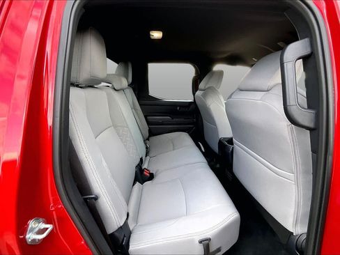 Used 2026 Toyota Tacoma SR5 AWD/4WD image 20