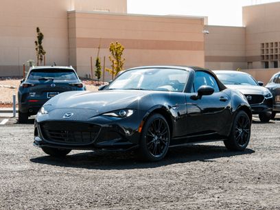 New 2026 MAZDA MX-5 Miata Club w/ Interior Package