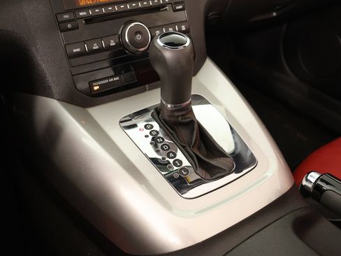 Used 2009 Saturn Sky Red Line RWD image 6