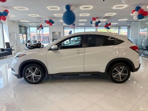 Used 2022 Honda HR-V EX image 4