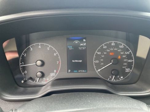 Used 2024 Toyota Corolla LE image 6