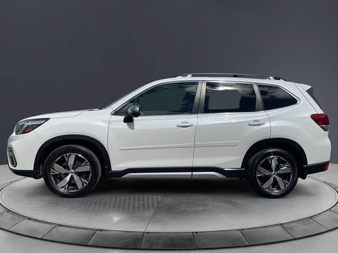Used 2021 Subaru Forester Touring AWD/4WD image 2