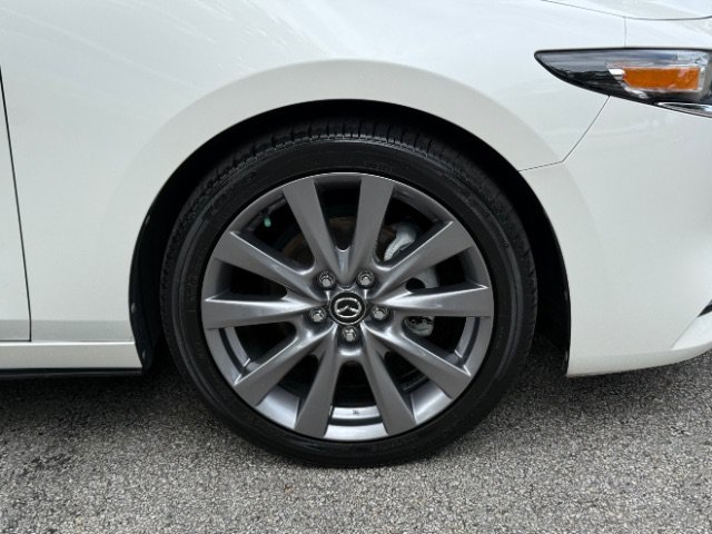 Used 2024 MAZDA MAZDA3 s FWD image 11