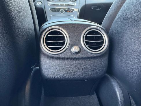 Used 2019 Mercedes-Benz C 300 Sedan w/ Premium Package image 25