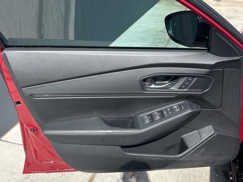 Used 2024 Honda Accord Sport image 6