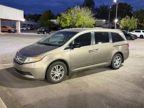 Used 2012 Honda Odyssey EX-L image 2