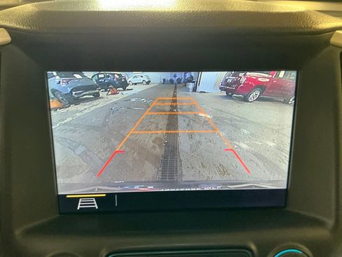 Used 2019 GMC Terrain SLT w/ Preferred Package image 23