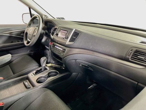 Used 2019 Honda Ridgeline Sport image 26