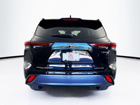 New 2026 Toyota Highlander Limited image 7