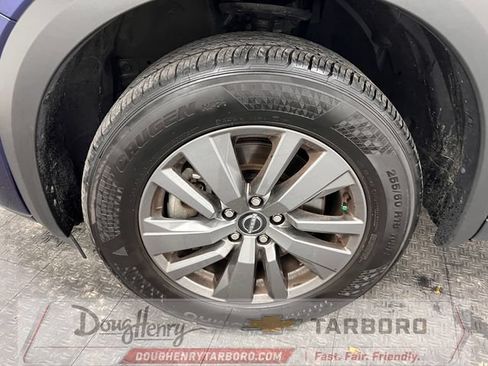 Used 2025 Nissan Pathfinder SV FWD image 21
