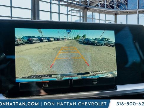 Used 2025 GMC Sierra 1500 SLT AWD/4WD image 21