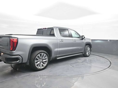 Used 2024 GMC Sierra 1500 Denali w/ Denali Reserve Package AWD/4WD image 8