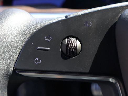 Used 2021 Tesla Model S Long Range image 40