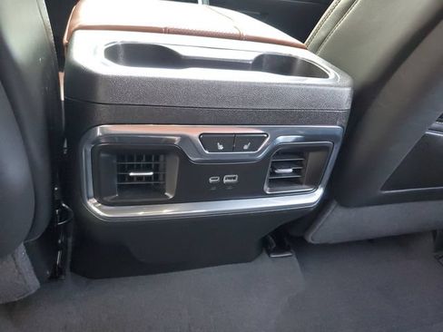 Used 2024 GMC Sierra 2500 Denali Ultimate w/ Max Trailering Package AWD/4WD image 16