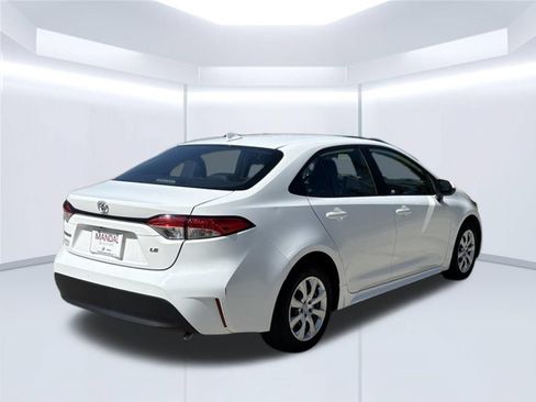 Used 2024 Toyota Corolla LE FWD image 6