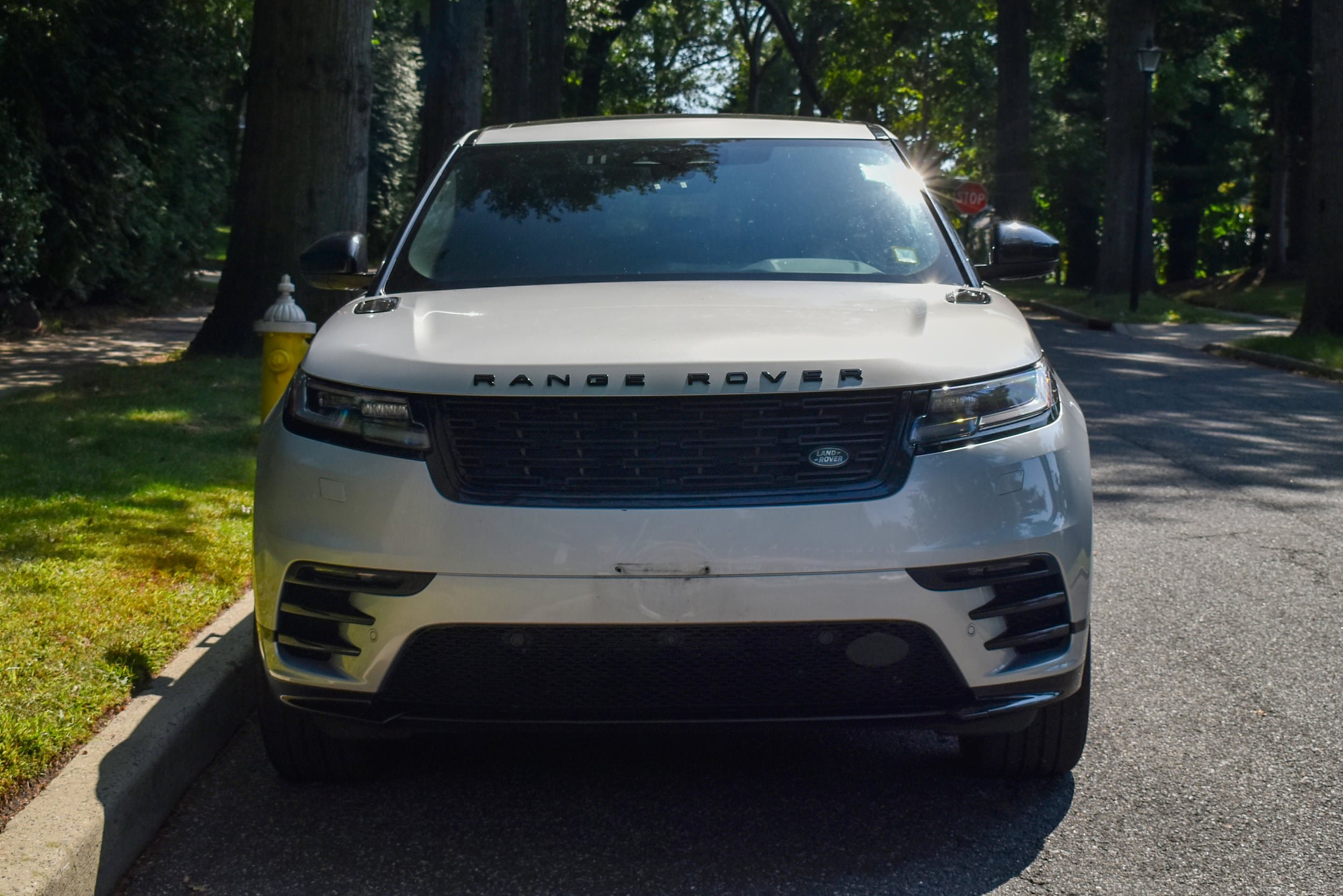 Used 2025 Land Rover Range Rover Velar Dynamic SE AWD/4WD image 12