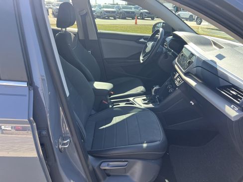 Certified 2023 Volkswagen Taos SE image 28