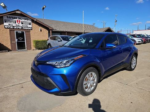 Used 2020 Toyota C-HR LE image 7