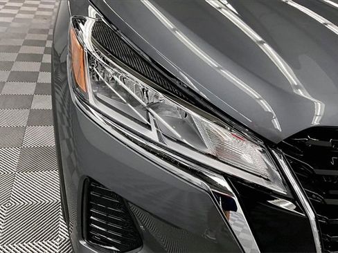 New 2025 Nissan Kicks Play S image 13