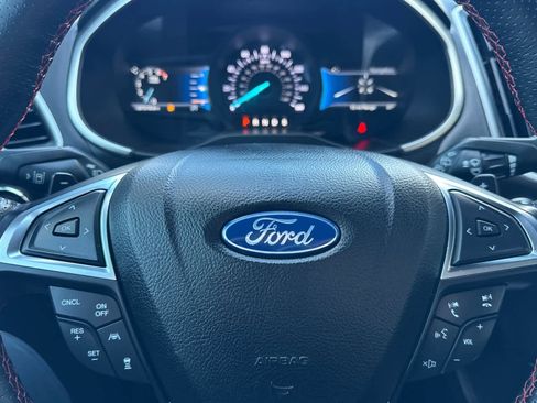 Certified 2021 Ford Edge ST-Line w/ Class II Trailer Tow Package image 24