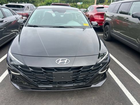 Certified 2023 Hyundai Elantra SEL FWD image 1