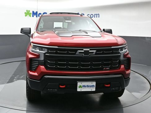 Used 2025 Chevrolet Silverado 1500 LT Trail Boss w/ Convenience Package II AWD/4WD image 5